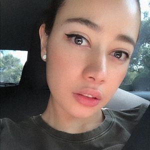 Meet your Posher, Veronica